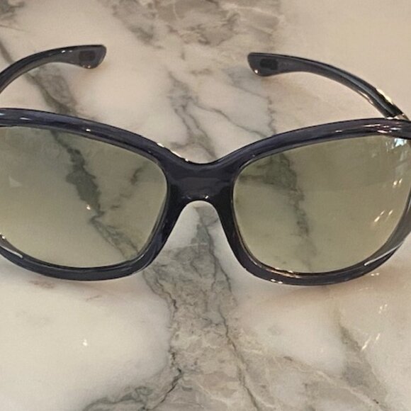 TOM FORD SUNGLASSES ICONIC Jennifer FT0008 — main image 12
